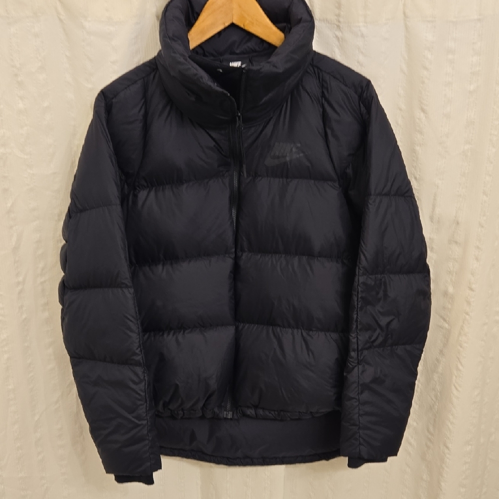 Nike Women's Dark Puffer Jacket